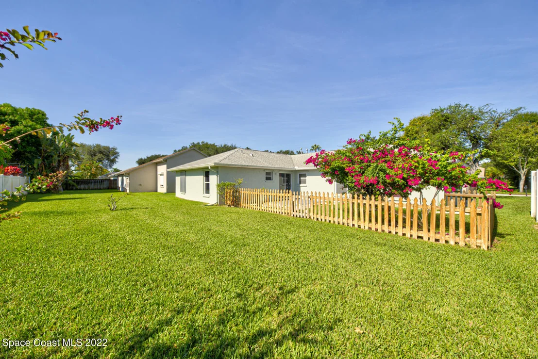 Photo of 3053 Pineda Crossing Drive