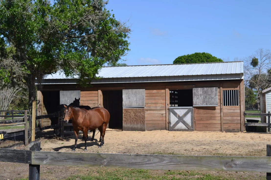 Photo of 1380 Friday Road