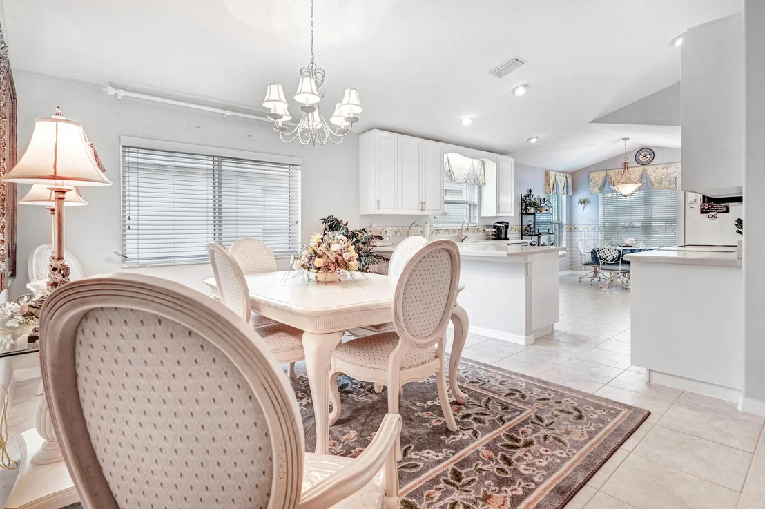 Photo of 6934 Renshaw Drive
