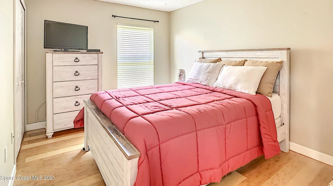 Photo of 4087 Four Lakes Drive