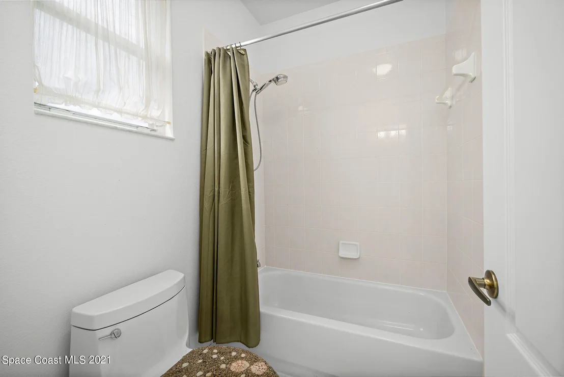 Photo of 5876 Arlington Circle