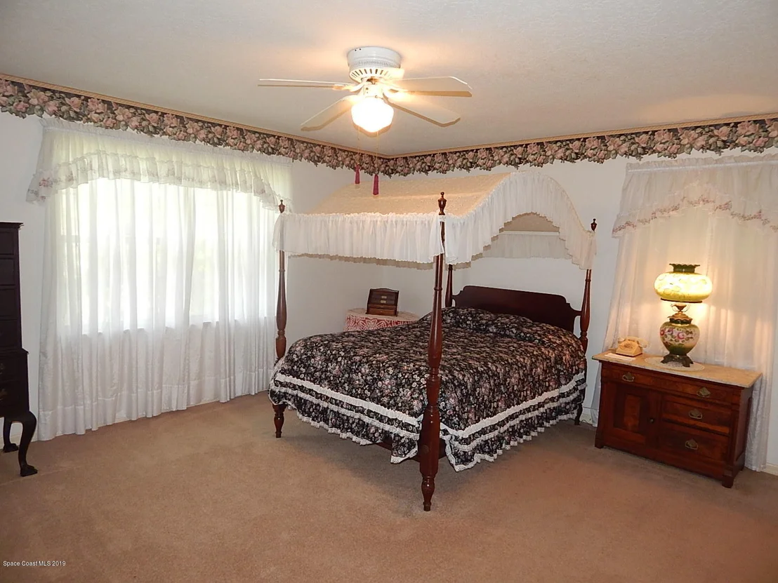Photo of 245 Gray Road