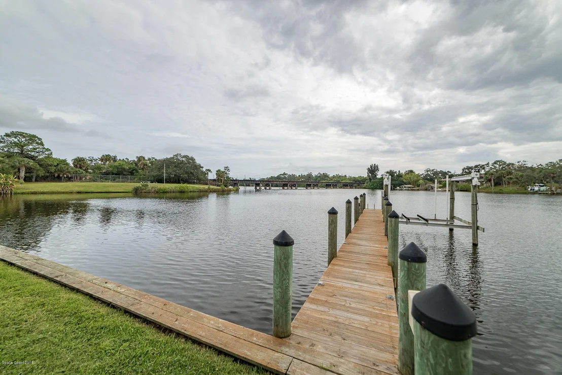 Photo of 1131 Rivermont Drive