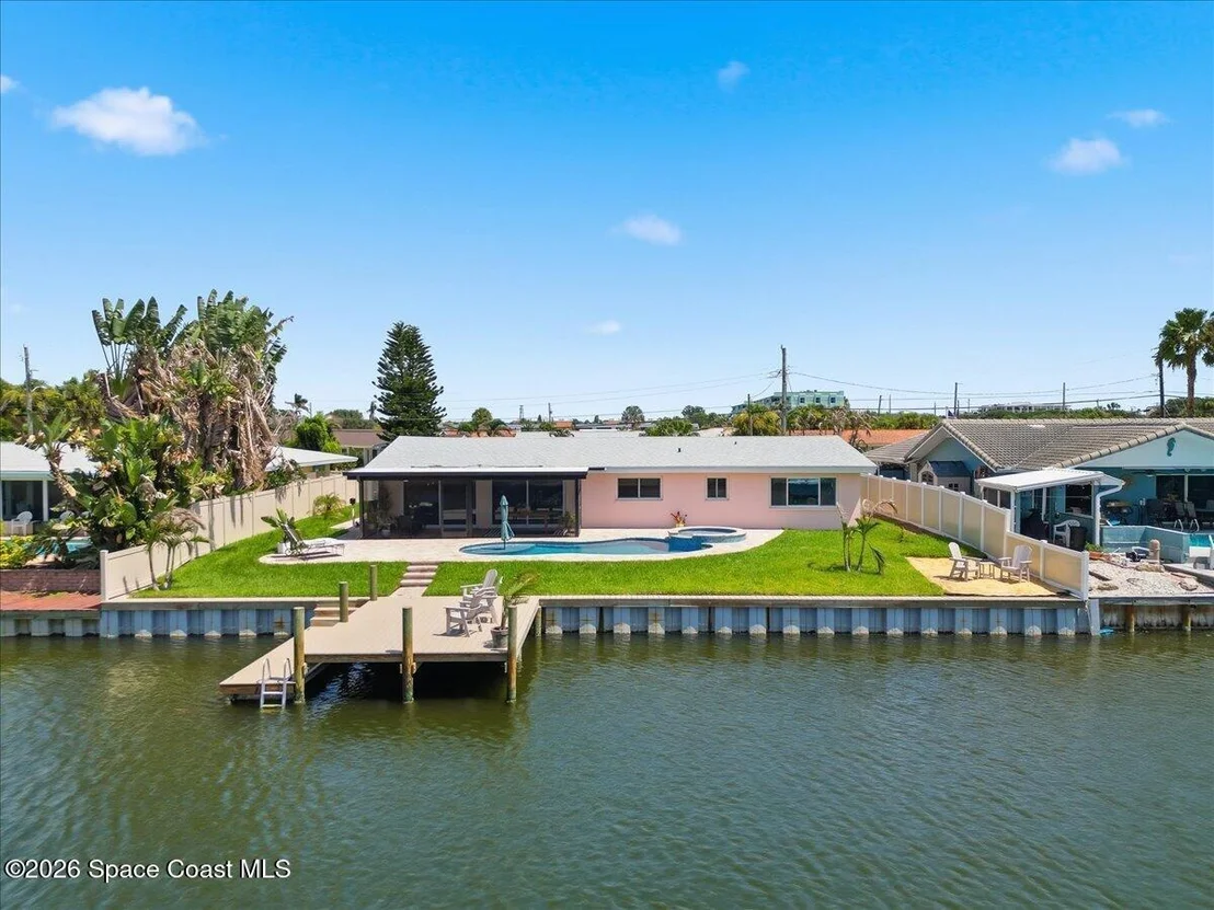 Photo of 116 Jamaica Drive