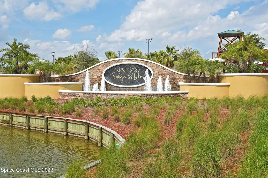 Photo of 4388 Alligator Flag Circle