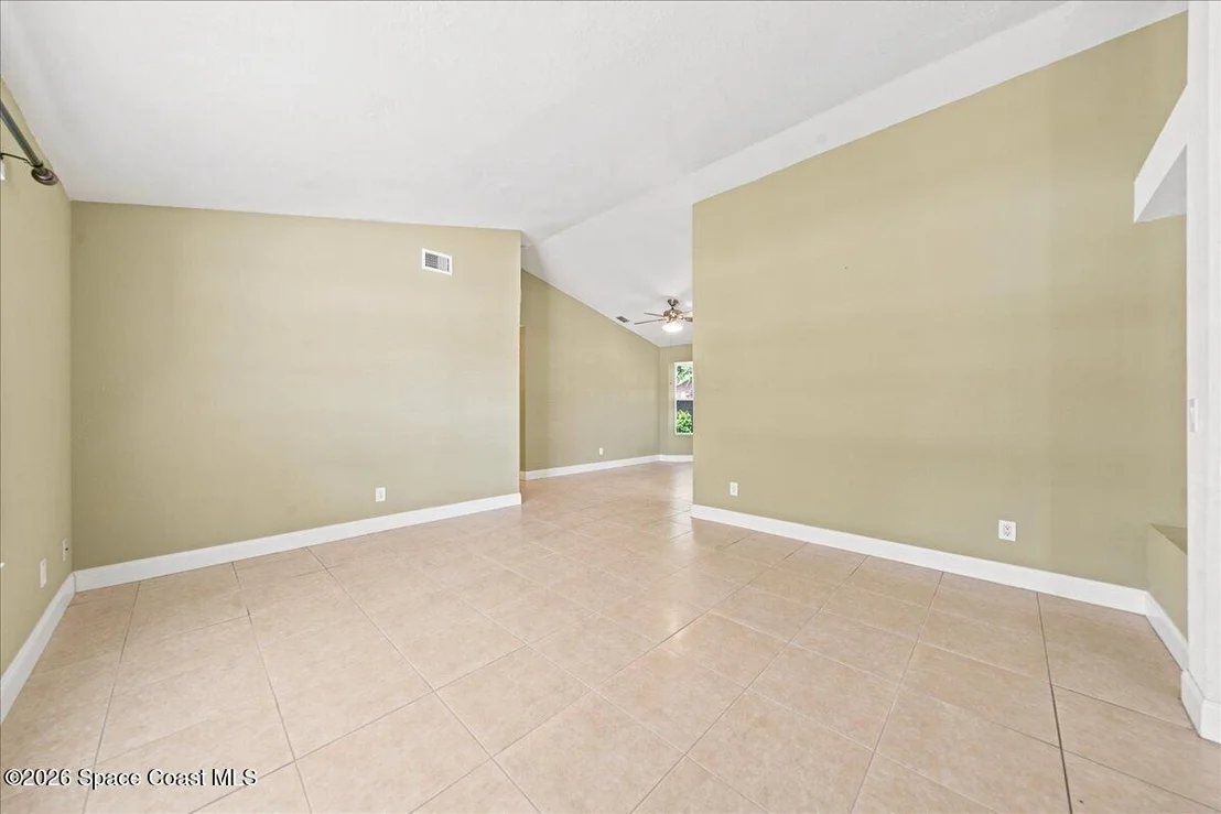 Photo of 813 Emerald Way