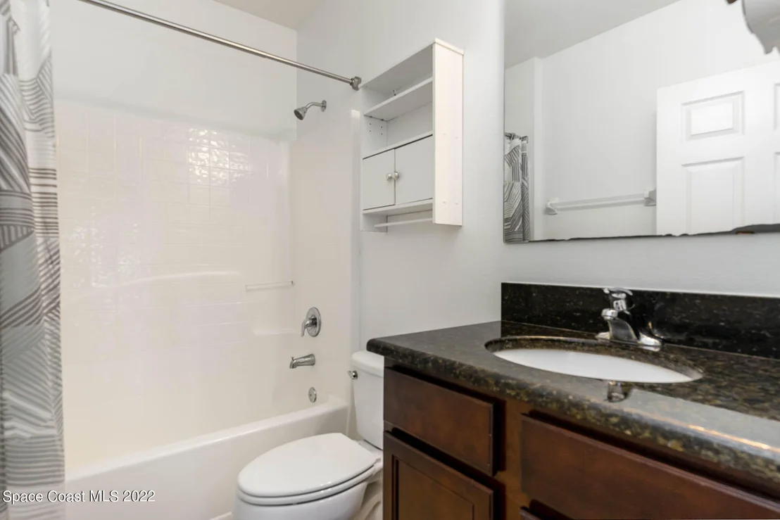 Photo of 1845 Litchfield Drive