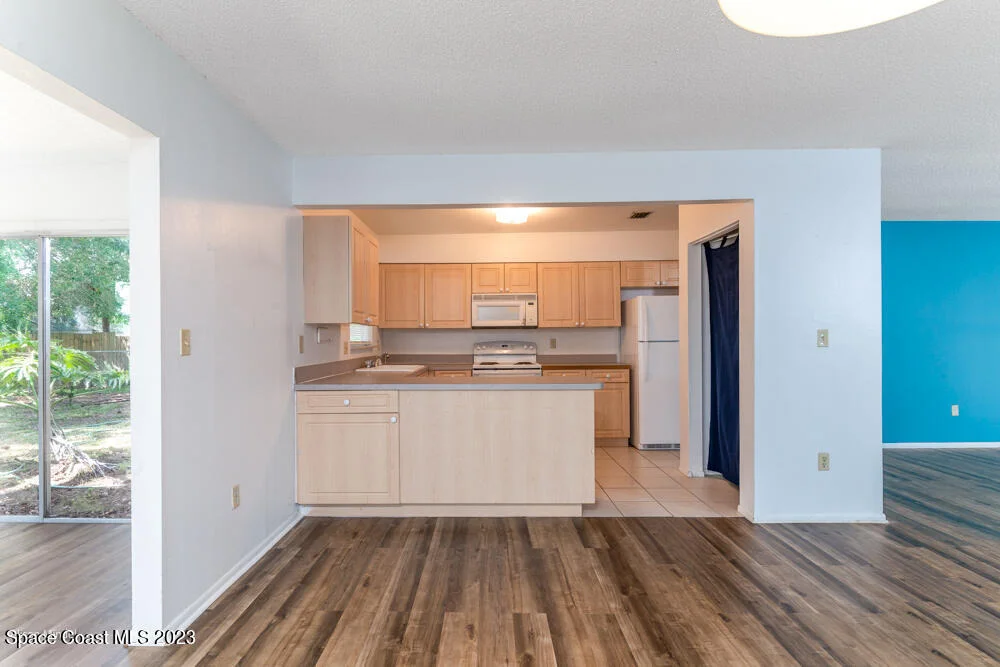 Photo of 1330 Creel Road NE