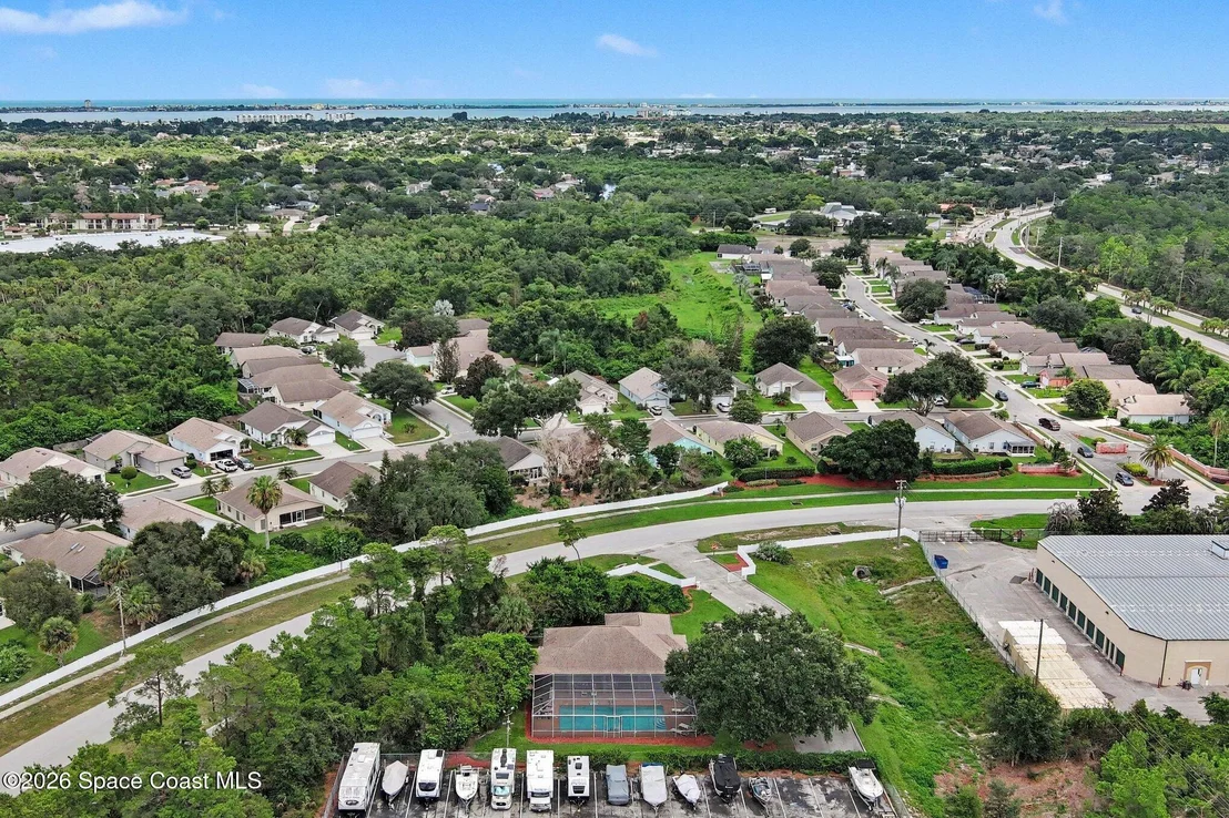 Photo of 2476 Hidden Pine Lane NE