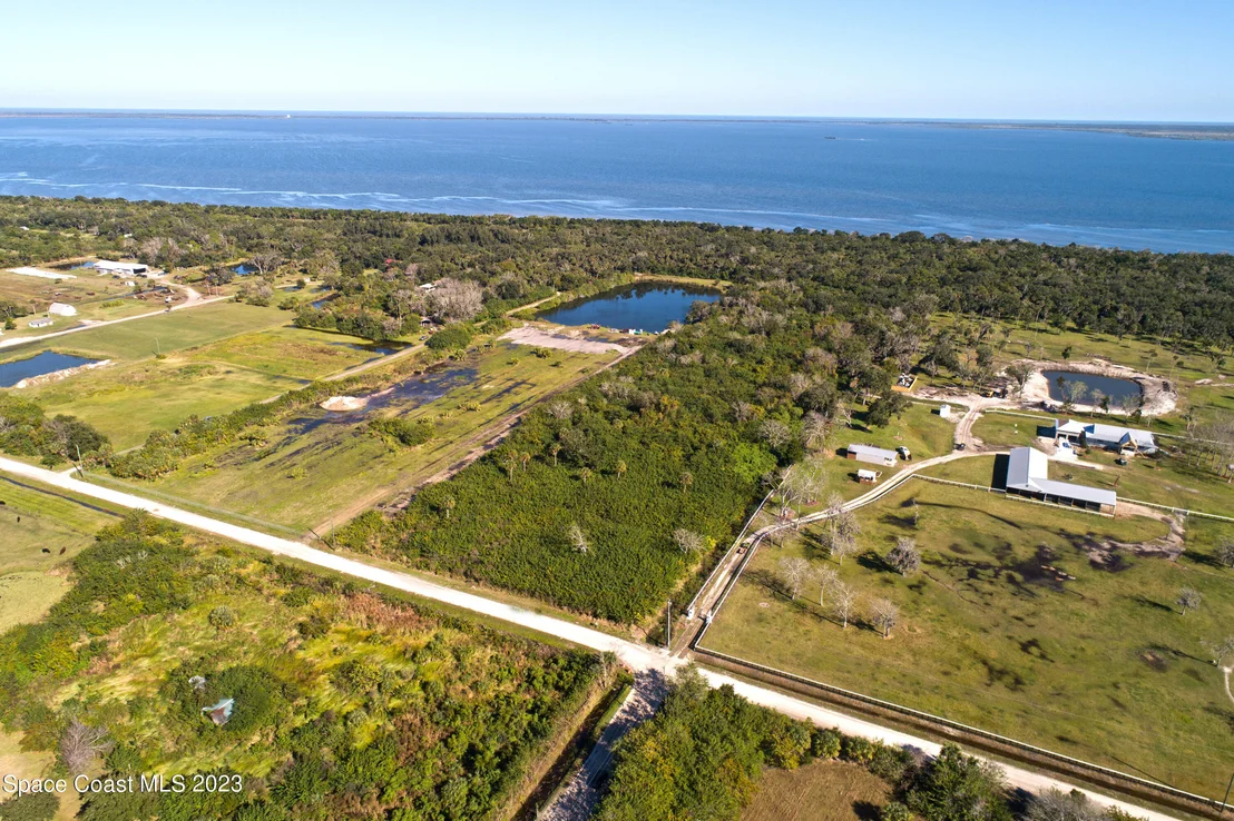 Photo of 3495 Hammock Road