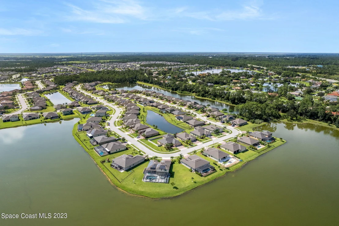 Photo of 3380 Watergrass Street