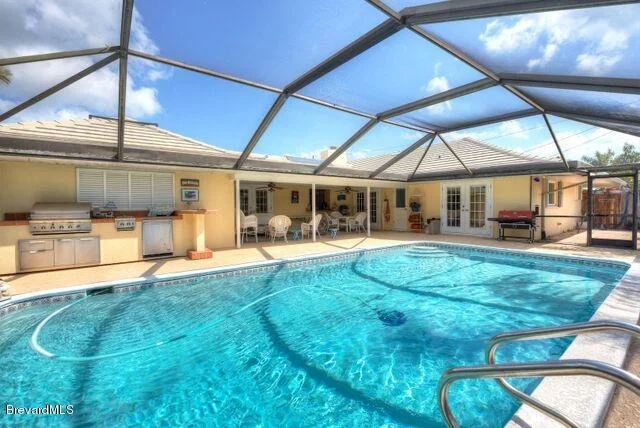 Photo of 703 Hibiscus