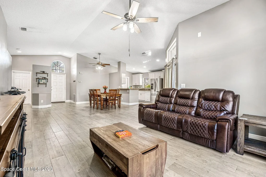 Photo of 2967 Sebastian Lane