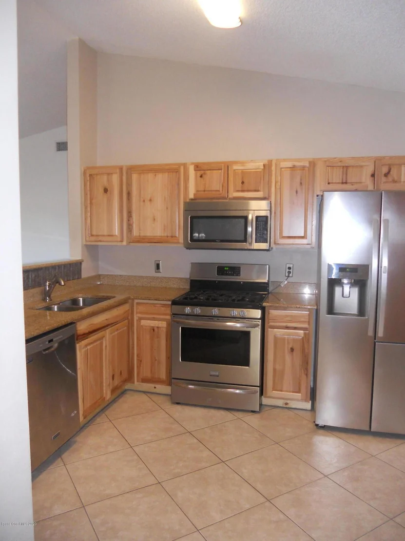 Photo of 136 Palm Circle