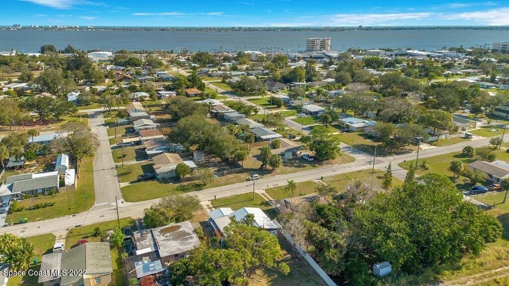 Photo of 652 Wisteria Drive