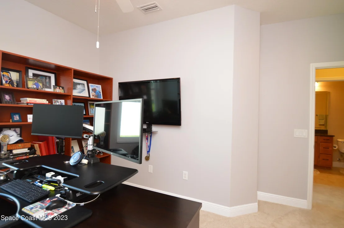 Photo of 5863 Goleta Circle