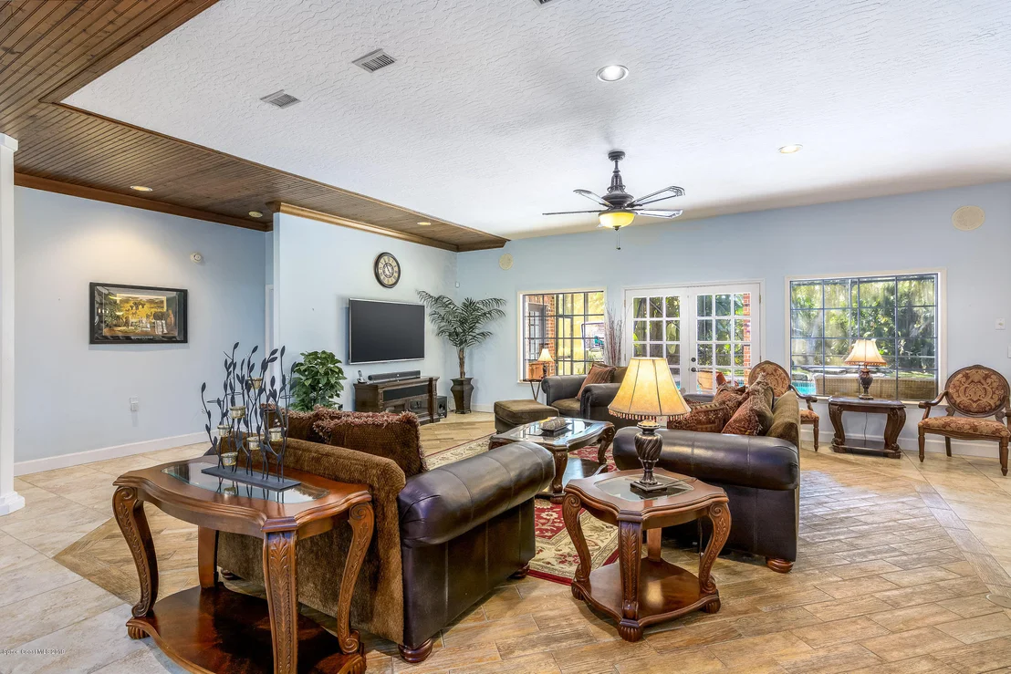 Photo of 3905 Hidden Oaks Lane