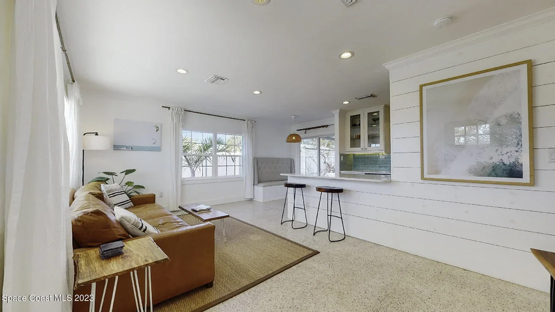 Photo of 131 Harris Boulevard