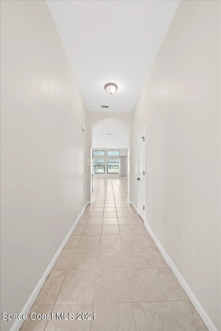 Photo of 325 Dryden Circle
