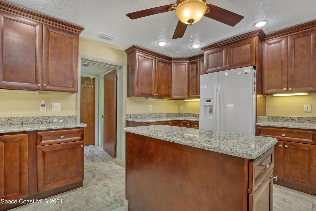 Photo of 2502 Meadow Lane