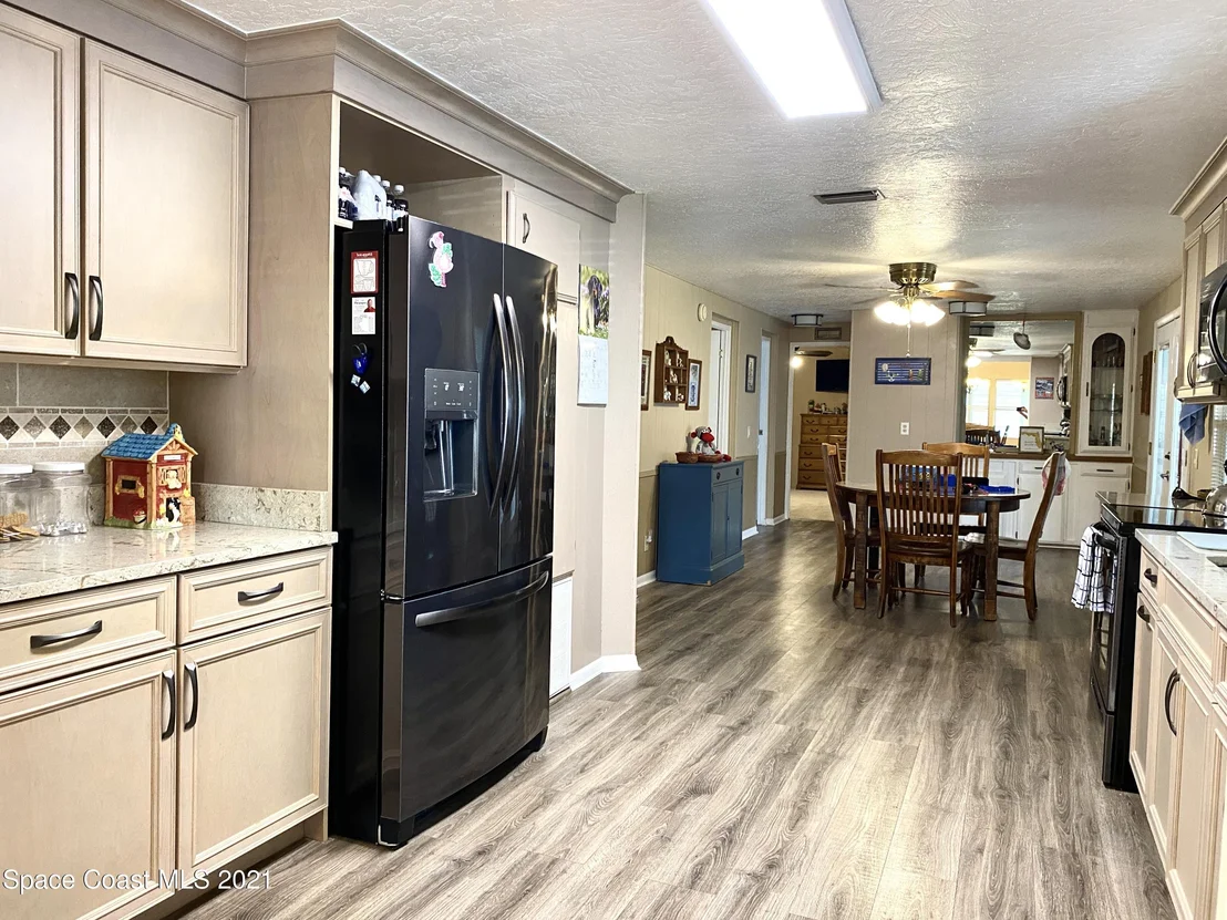 Photo of 519 Jennifer Circle