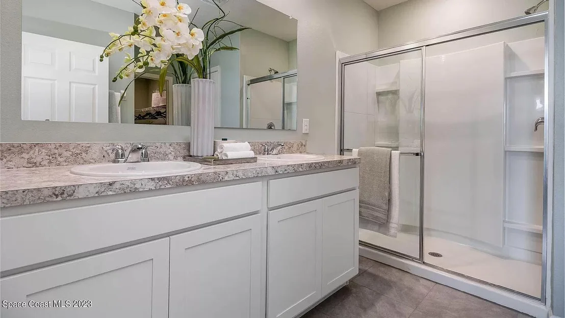 Photo of 6824 Topaz Drive