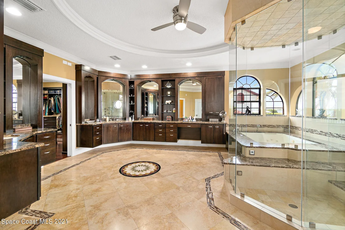 Photo of 442 Lanternback Island Drive