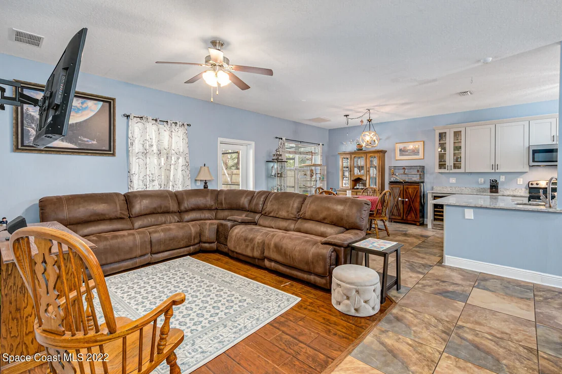 Photo of 2383 Merlin Drive
