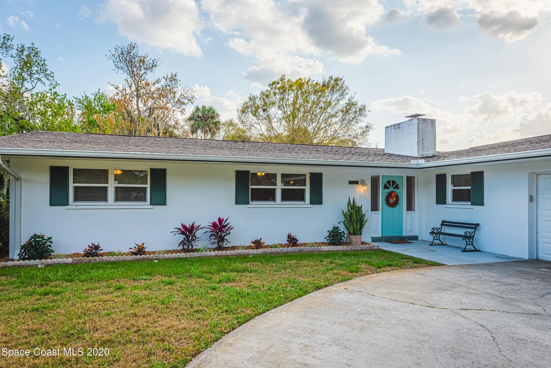 Photo of 1945 Trimble Road