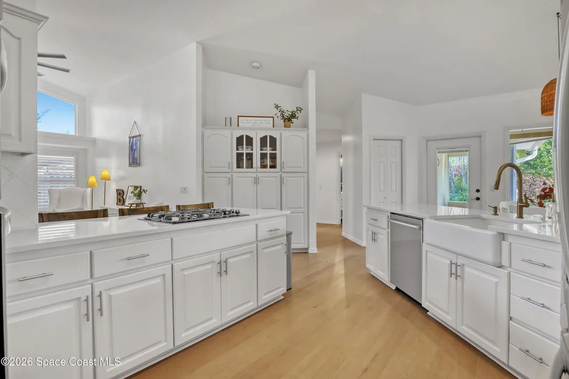 Photo of 402 Peregrine Drive