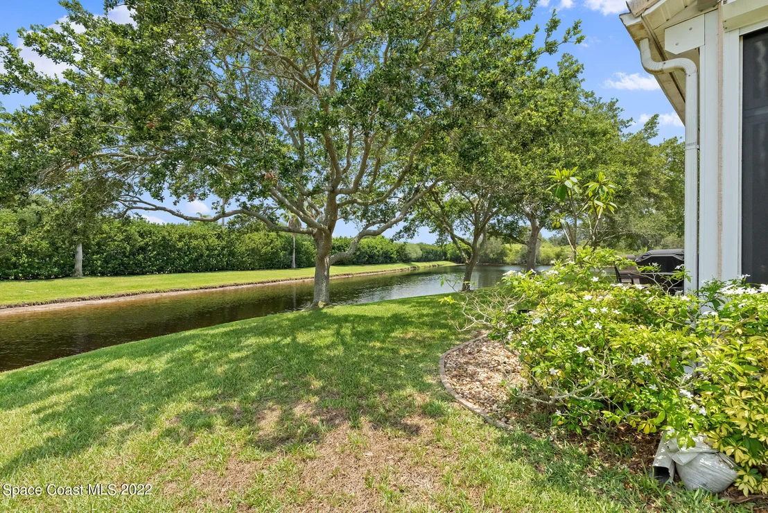 Photo of 557 Willis Way