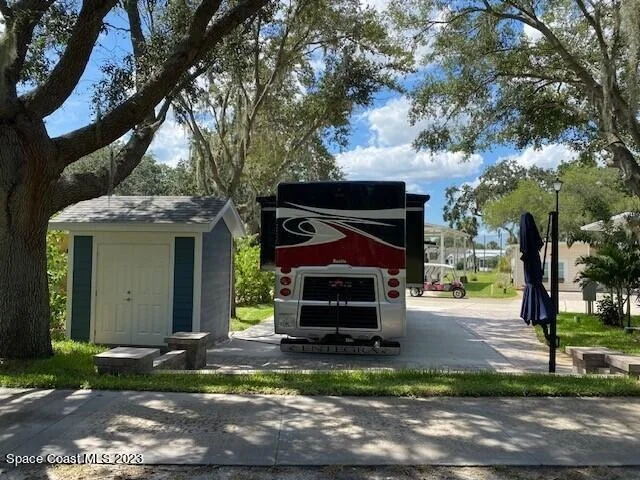 Photo of 2700 Frontier Drive