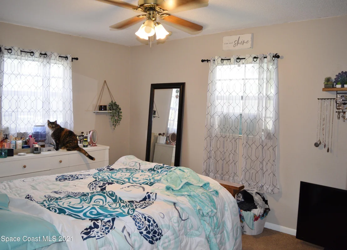Photo of 2527 Diplomat Drive