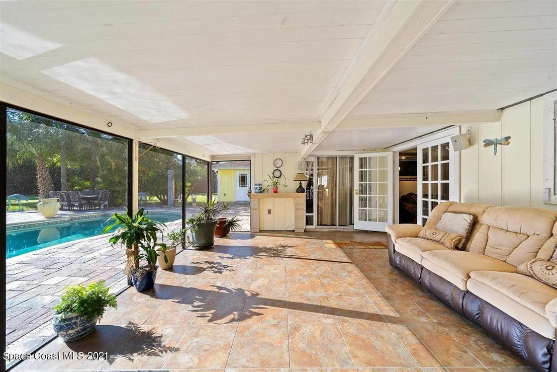 Photo of 270 Campbell Drive