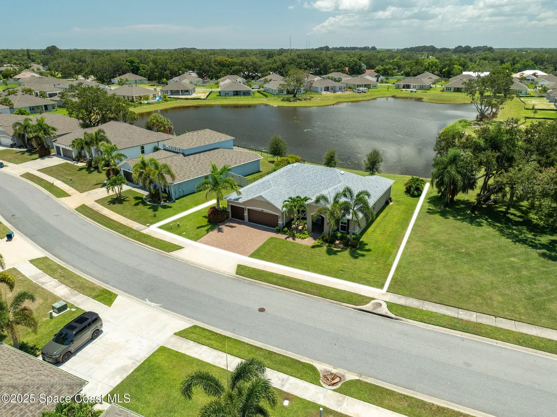Photo of 2003 Killian Drive NE