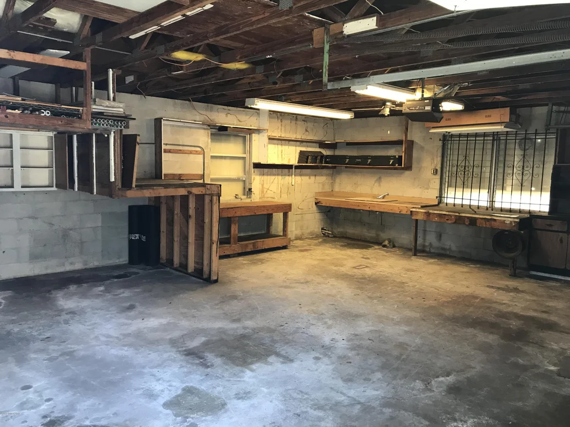 Photo of 707 Camellia Drive