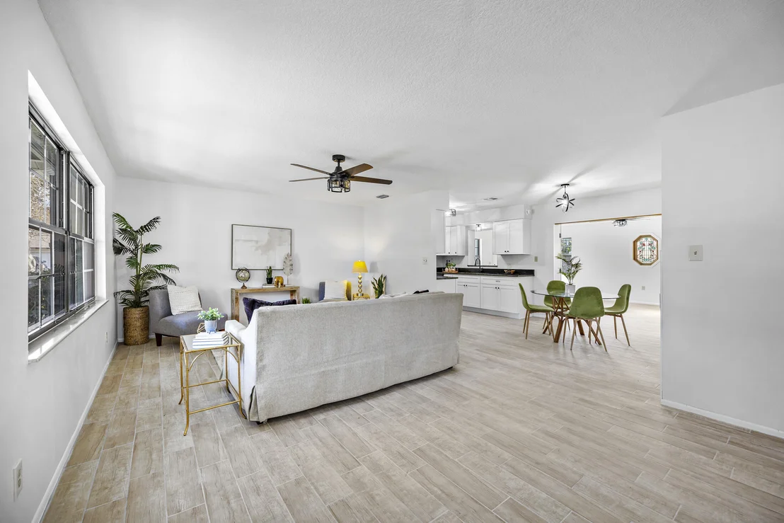 Photo of 221 Haven Drive