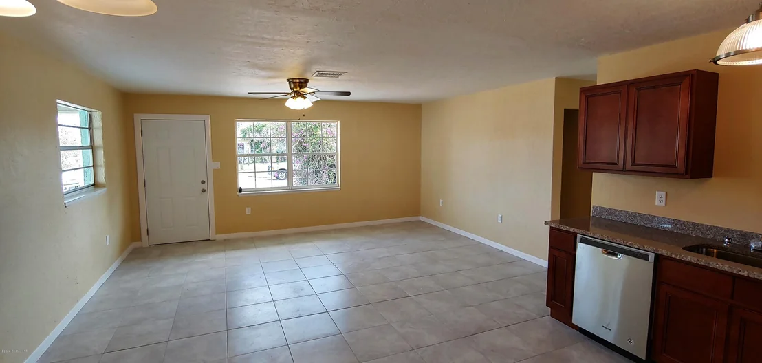 Photo of 1404 Rosemary Drive