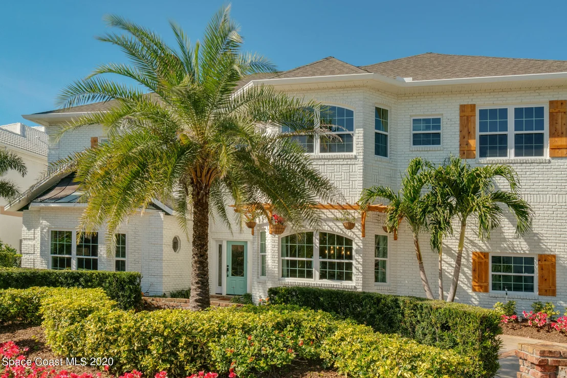 Photo of 466 Lanternback Island Drive