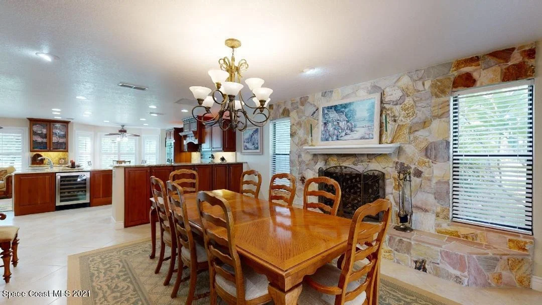 Photo of 160 Utopia Circle