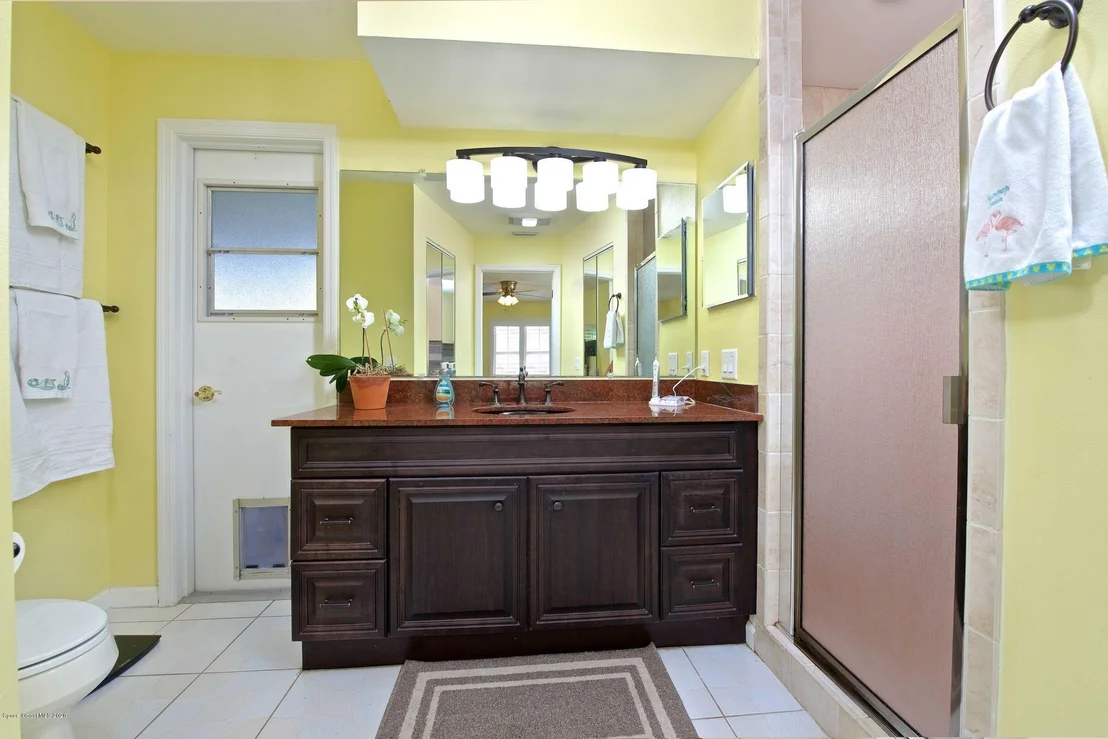 Photo of 770 Hibiscus Drive