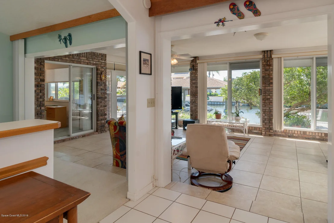 Photo of 419 Arrowhead Lane