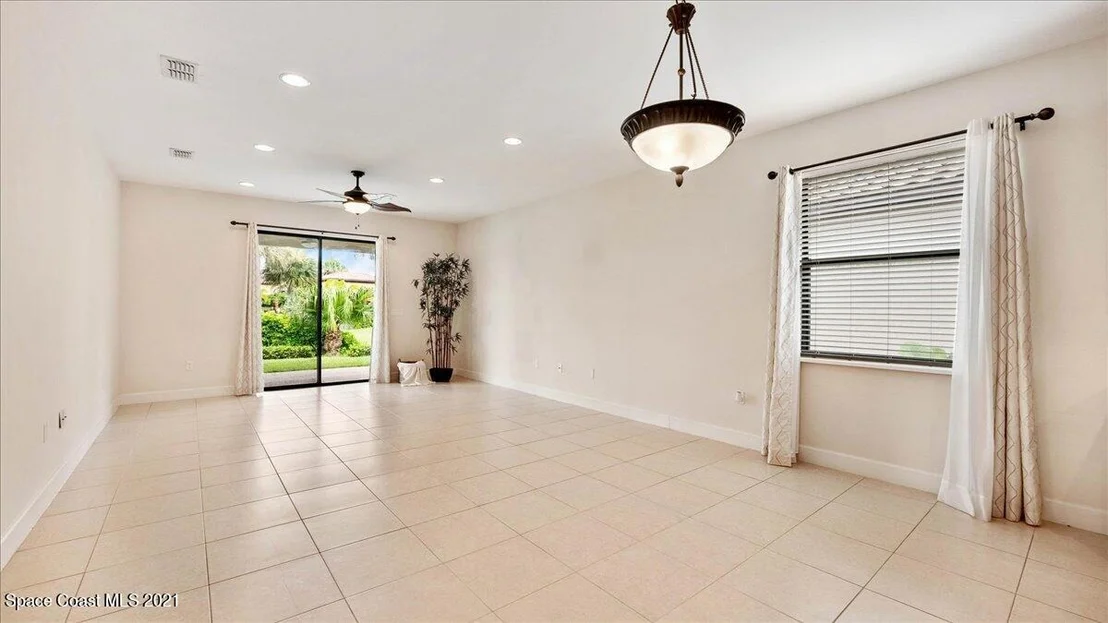 Photo of 739 Monterey Drive