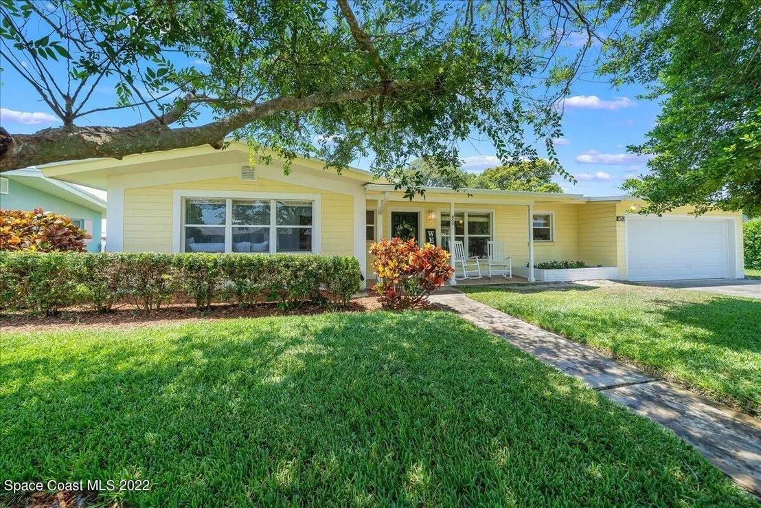 Photo of 453 Dolphin Street