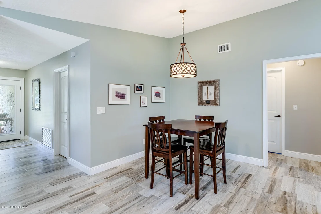 Photo of 406 Ormond Drive