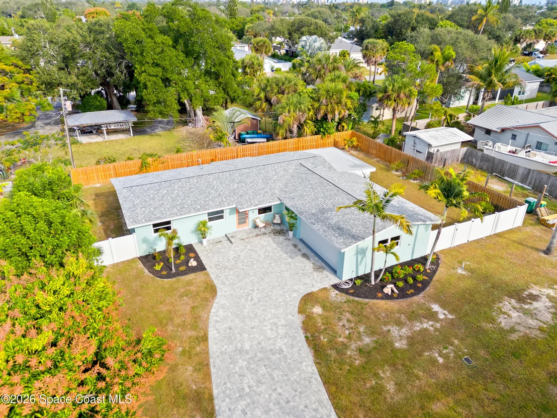 Photo of 440 Third Avenue