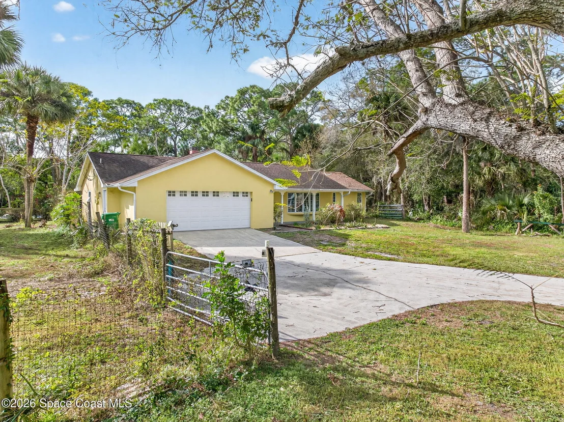 Photo of 6331 Quarterhorse Circle