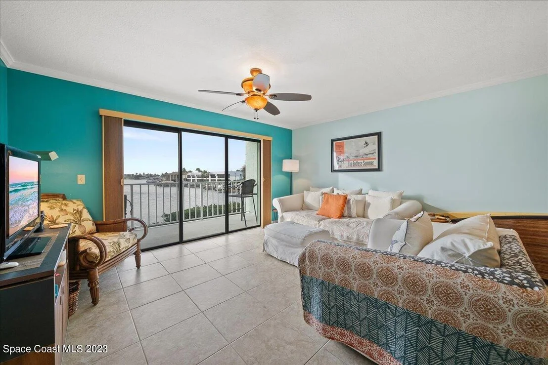 Photo of Unit 2202 at 1750 Commodore Boulevard