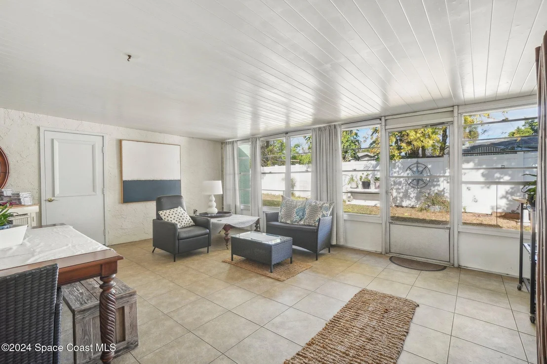 Photo of 2476 Mercury Drive