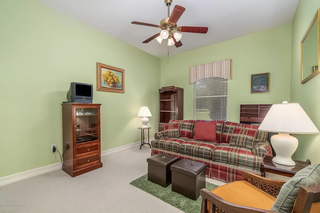 Photo of 4135 Hammock Road